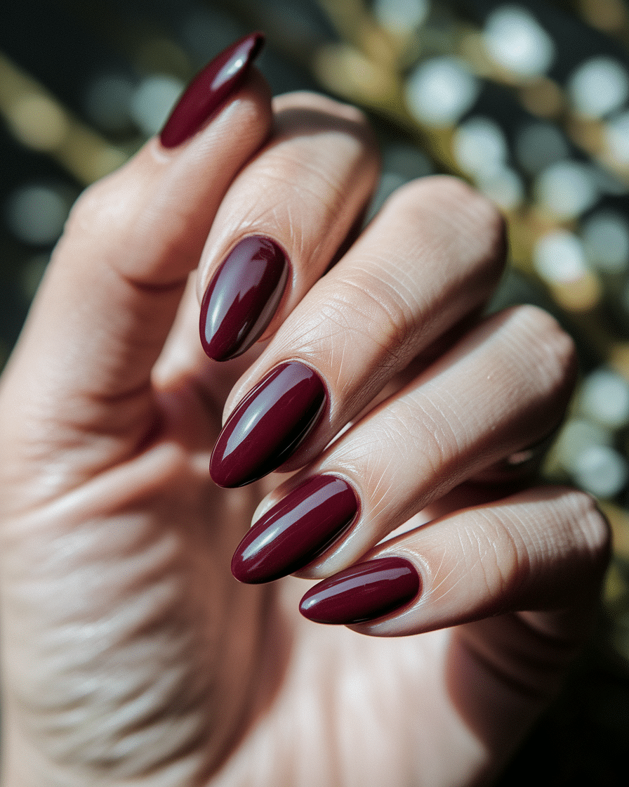 0013_3_a-close-up-photograph-of-a-beautiful-han_kSbcsbxaQhSVODXGjpfGDg_MOrySsbgQ_20Uq65HWYZEA Bold and Elegant Nail Designs for a Sophisticated Summer Look