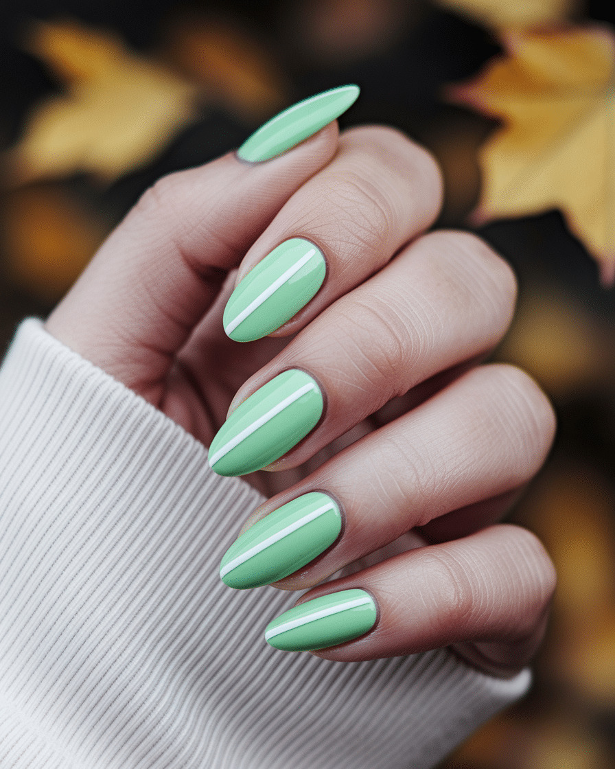 0015_3_a-close-up-photograph-of-a-beautiful-han_buCb0M9bRzyYG7DmMHs6Sg__HjgT6rMSXmdUEDffLzIsQ_cover Elegant Nail Art Trends That Never Go Out of Style