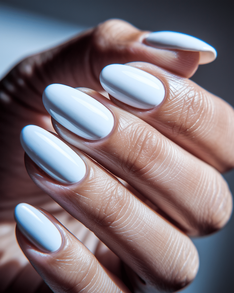 0010_2_a-close-up-photograph-captures-the-intri_QKIH7FMxRPqJi2Lhx5hxHQ_GVoAy5zVSpWZVcKWXCxQhg The Timeless Charm of White Summer Nails