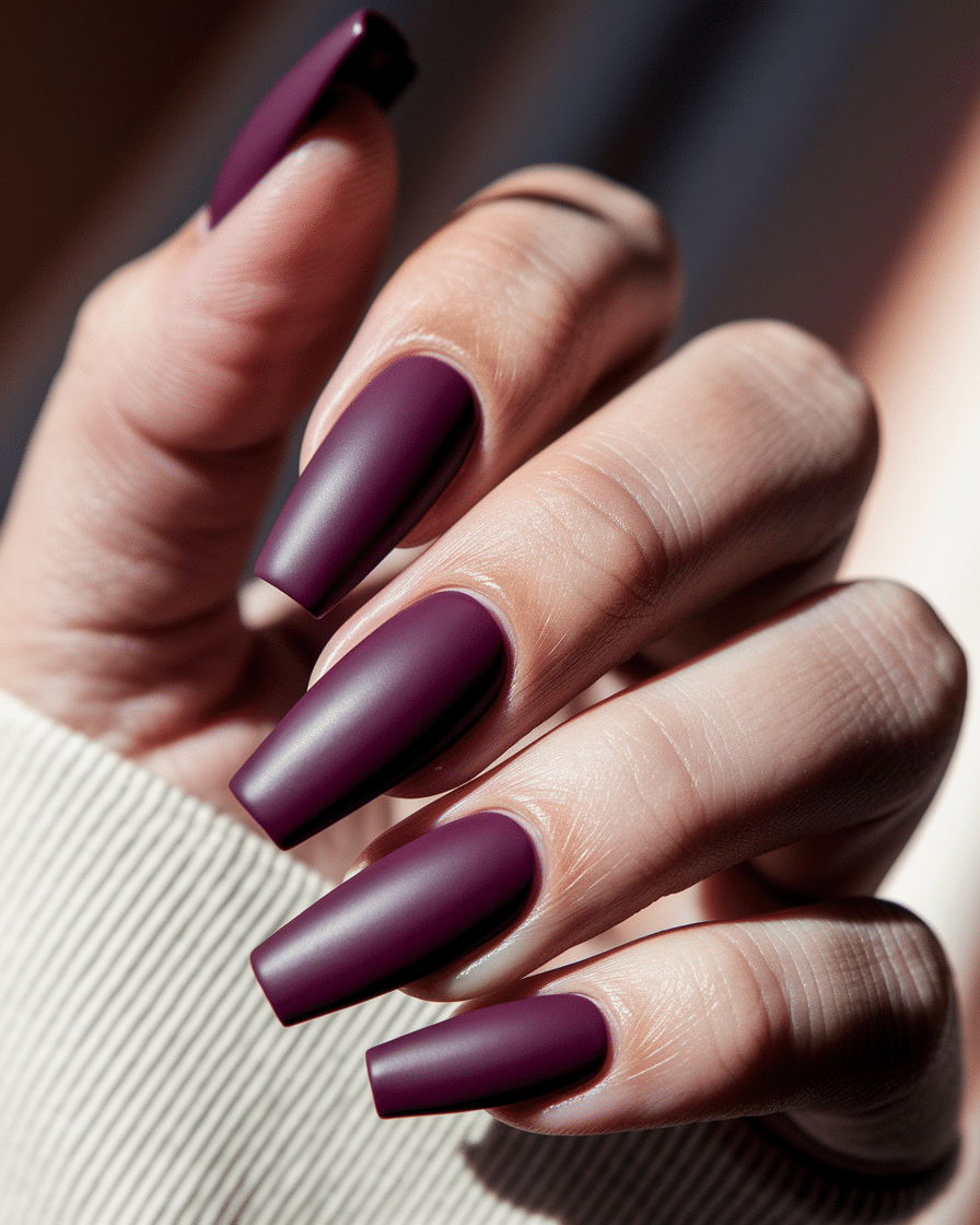 0013_2_a-close-up-photograph-captures-the-elega_awABCtMMSF2yqhT4nnOaqQ_eKO-oySySRimOifv6xGGKw The Beauty of Purple Nails: A Perfect Blend of Boldness and Elegance